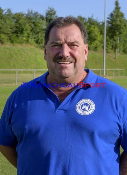 Mannschaftsfoto Saison 2019/20 Fussball Sinsheim - SV Adelshofen (© Kraichgausport / Loerz)